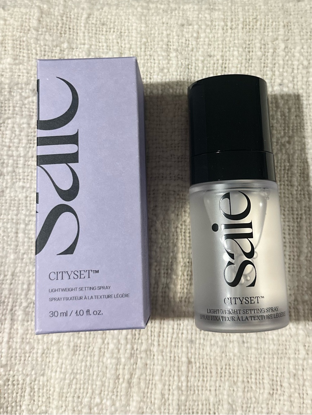 Saie- Mini CitySet Lightweight Hydrating Setting Spray with 16 Hour Wear